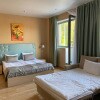 https://cdn-ostrovok-ru-ion.test.edgekey.net/t/100x100/hotel_review/7f/7d/7f7d19cf388b16052acf651d7f5a69f8889ad32e.jpeg