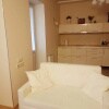 https://cdn-ostrovok-ru-ion.test.edgekey.net/t/100x100/hotel_review/80/35/80358a26423128d03637f888c8fcad88d6a55f16.JPEG