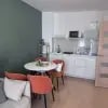 https://cdn-ostrovok-ru-ion.test.edgekey.net/t/100x100/hotel_review/80/84/808456a2ed37f533b0f4a1baa022bd8ddaff72d0.JPEG