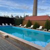 https://cdn-ostrovok-ru-ion.test.edgekey.net/t/100x100/hotel_review/80/87/8087f840fa270fb730f66e1dc519a504fd80e560.JPEG