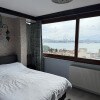 https://cdn-ostrovok-ru-ion.test.edgekey.net/t/100x100/hotel_review/81/8c/818cf50f7ccee2ac707202e327ccc56c0dc7d140.JPEG