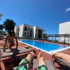 https://cdn-ostrovok-ru-ion.test.edgekey.net/t/100x100/hotel_review/82/4a/824acf6b30642745e64dd15cf37533d13d873ed0.JPEG