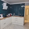 https://cdn-ostrovok-ru-ion.test.edgekey.net/t/100x100/hotel_review/84/98/8498197119872356d9bd512e374322f82433654b.jpeg