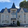 https://cdn-ostrovok-ru-ion.test.edgekey.net/t/100x100/hotel_review/84/a1/84a1d6d7fef8de725fcaee838ff41d2a8b74ec55.JPEG