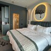 https://cdn-ostrovok-ru-ion.test.edgekey.net/t/100x100/hotel_review/87/21/87214ba0d130314173f9f998b3a6cd0f19cc64a9.JPEG