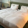 https://cdn-ostrovok-ru-ion.test.edgekey.net/t/100x100/hotel_review/87/ce/87cee24026b3743b690117be2b60ca4056a01ddb.JPEG