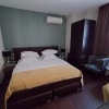 https://cdn-ostrovok-ru-ion.test.edgekey.net/t/100x100/hotel_review/89/0b/890b5e151abecd216284cff50989f34409d44127.JPEG