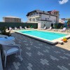 https://cdn-ostrovok-ru-ion.test.edgekey.net/t/100x100/hotel_review/89/4c/894c8d885f2fee7850ff22d8a436a0e08307ac1f.JPEG