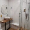 https://cdn-ostrovok-ru-ion.test.edgekey.net/t/100x100/hotel_review/8a/69/8a6972f252225fddcc46fd8a5cd953a4b333afa5.jpeg