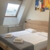 https://cdn-ostrovok-ru-ion.test.edgekey.net/t/100x100/hotel_review/8f/22/8f222a4e50e44f29f712ddd1429426d7baa79c61.jpeg