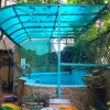 https://cdn-ostrovok-ru-ion.test.edgekey.net/t/100x100/hotel_review/91/76/9176872490f0f7ad03bb6d6f5b5ceb7904aceab5.JPEG