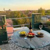 https://cdn-ostrovok-ru-ion.test.edgekey.net/t/100x100/hotel_review/97/68/97685f82db5f52d7c8976784c8af3e3be3b2e99a.JPEG