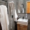 https://cdn-ostrovok-ru-ion.test.edgekey.net/t/100x100/hotel_review/97/76/97766448849e88c0751c9b16555df5fb7b63095c.JPEG