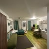 https://cdn-ostrovok-ru-ion.test.edgekey.net/t/100x100/hotel_review/97/9f/979f41f181cad65237b74d87defdfdf01d18a8da.jpeg