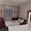 https://cdn-ostrovok-ru-ion.test.edgekey.net/t/100x100/hotel_review/98/f7/98f763b5f0d3f3e1c8a931cdaa69b379d0402655.jpeg