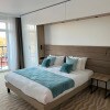 https://cdn-ostrovok-ru-ion.test.edgekey.net/t/100x100/hotel_review/9d/f2/9df21e35a29d611040a81b012ba76f22ef668fda.JPEG