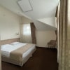 https://cdn-ostrovok-ru-ion.test.edgekey.net/t/100x100/hotel_review/9f/0a/9f0aedb3ed7fe28fe62718a0bbb723aa71cd8a47.JPEG