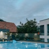 https://cdn-ostrovok-ru-ion.test.edgekey.net/t/100x100/hotel_review/9f/97/9f9726b72fa342dffed743ff402861255697b299.JPEG