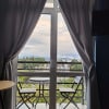 https://cdn-ostrovok-ru-ion.test.edgekey.net/t/100x100/hotel_review/ac/fc/acfc5f74c979b14f32eb0883413e6e068d18b44f.JPEG