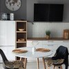 https://cdn-ostrovok-ru-ion.test.edgekey.net/t/100x100/hotel_review/b0/ee/b0eebd4d90e10a95c72c50dcd0cb3f32b9cdbffc.jpeg