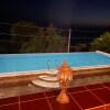 https://cdn-ostrovok-ru-ion.test.edgekey.net/t/100x100/hotel_review/b4/3a/b43ab7bdd5bb224940388e6765dc95face5fb500.JPEG