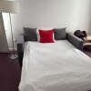 https://cdn-ostrovok-ru-ion.test.edgekey.net/t/100x100/hotel_review/b6/4f/b64f4a66bbc3709493349a13739fb7c6997f22aa.JPEG
