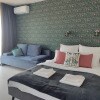 https://cdn-ostrovok-ru-ion.test.edgekey.net/t/100x100/hotel_review/b7/39/b739b5ebbfef32c22c8d26b6cc496e05321b0c5f.JPEG