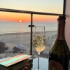 https://cdn-ostrovok-ru-ion.test.edgekey.net/t/100x100/hotel_review/b7/ef/b7efa5e1d91767a14c89f4d56192ab5ee27e1c09.JPEG