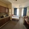 https://cdn-ostrovok-ru-ion.test.edgekey.net/t/100x100/hotel_review/bb/5a/bb5ad75139248606d32c5bf693e3dda058f90811.JPEG