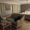 https://cdn-ostrovok-ru-ion.test.edgekey.net/t/100x100/hotel_review/c5/5c/c55cc34eb51e5524b30c3f6157f57ae1b3939e02.jpeg