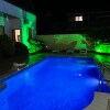 https://cdn-ostrovok-ru-ion.test.edgekey.net/t/100x100/hotel_review/c5/b1/c5b137ce3e2e7641bf6d1924de29073db7fd90f6.JPEG