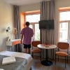 https://cdn-ostrovok-ru-ion.test.edgekey.net/t/100x100/hotel_review/cd/38/cd3855f6906295f52eeeba3e4ec2ebf5644bc892.JPEG
