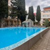 https://cdn-ostrovok-ru-ion.test.edgekey.net/t/100x100/hotel_review/ce/2f/ce2faa0e696169b680a8247ae6015b5023caf8f1.JPEG