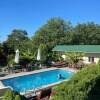 https://cdn-ostrovok-ru-ion.test.edgekey.net/t/100x100/hotel_review/d5/e9/d5e91b1c79c1b09060ed0615b71ed4d2a4ba1c26.JPEG