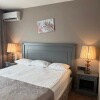https://cdn-ostrovok-ru-ion.test.edgekey.net/t/100x100/hotel_review/d6/9f/d69fcbdd5501b552ae78561cda57aed3c7d2ec6b.JPEG