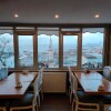 https://cdn-ostrovok-ru-ion.test.edgekey.net/t/100x100/hotel_review/d7/db/d7dbba5faaddb9a781c02661dd8b58909870287e.jpeg