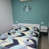 https://cdn-ostrovok-ru-ion.test.edgekey.net/t/100x100/hotel_review/da/e8/dae86f7239145cf19a78be6a126d5f7a142b74b5.JPEG