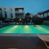 https://cdn-ostrovok-ru-ion.test.edgekey.net/t/100x100/hotel_review/db/f8/dbf8f2d9c550700c8cfbb638491cddd74bd90358.JPEG
