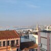 https://cdn-ostrovok-ru-ion.test.edgekey.net/t/100x100/hotel_review/dc/67/dc67c7e3f238fed146eeac9b618b3971e6b28072.JPEG