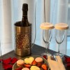 https://cdn-ostrovok-ru-ion.test.edgekey.net/t/100x100/hotel_review/dd/1d/dd1d77f3f35f463f239fc9c6ce349e8c4908af79.jpeg