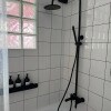https://cdn-ostrovok-ru-ion.test.edgekey.net/t/100x100/hotel_review/dd/f1/ddf18031c10de71a250a28cb7a8ea534bafcc123.JPEG