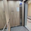 https://cdn-ostrovok-ru-ion.test.edgekey.net/t/100x100/hotel_review/de/30/de30748321fc573fc5dc3251d447f247bcdaa2e9.JPEG