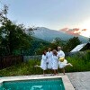https://cdn-ostrovok-ru-ion.test.edgekey.net/t/100x100/hotel_review/df/f8/dff81c2cc319b3ab1bba63251c3446711d6080c7.JPEG