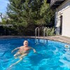 https://cdn-ostrovok-ru-ion.test.edgekey.net/t/100x100/hotel_review/e1/12/e1129ea4e66567037787fb592c77779bdd5624d4.JPEG