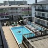 https://cdn-ostrovok-ru-ion.test.edgekey.net/t/100x100/hotel_review/e1/52/e152311cc3f4a12d621e4ae25e2fe593adb37615.JPEG