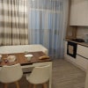 https://cdn-ostrovok-ru-ion.test.edgekey.net/t/100x100/hotel_review/e1/93/e193b7c8bf850b1c6da915f4b82af1f81271e933.JPEG
