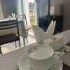 https://cdn-ostrovok-ru-ion.test.edgekey.net/t/100x100/hotel_review/e3/2c/e32c390459485108b7ce1eaf56a0c1ac4b7e0e05.JPEG