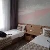 https://cdn-ostrovok-ru-ion.test.edgekey.net/t/100x100/hotel_review/e5/6d/e56db873e10410702536a09116c098da1173a786.jpeg