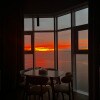 https://cdn-ostrovok-ru-ion.test.edgekey.net/t/100x100/hotel_review/e8/37/e83794603ab6ac636611ca8c599a0d884aeb7e1e.JPEG