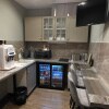 https://cdn-ostrovok-ru-ion.test.edgekey.net/t/100x100/hotel_review/ea/c5/eac55b03a1579e057a0e945213fe1c7b2595ec46.JPEG